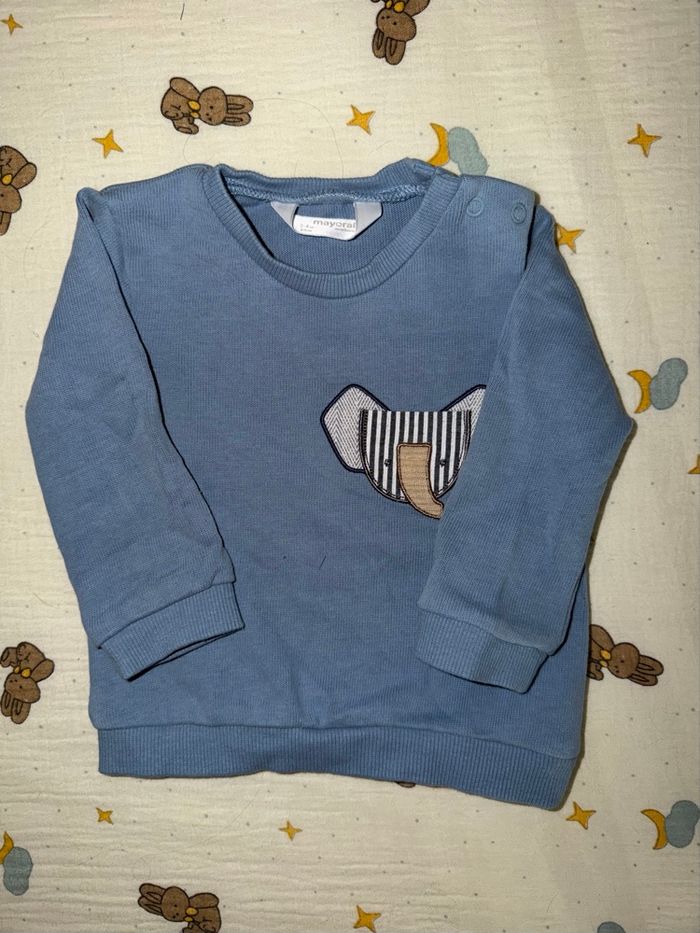 Pull   Bébé 2-4 mois