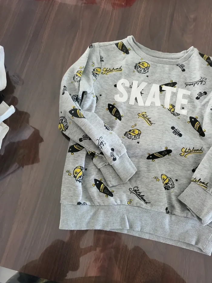 Pull lh skate 8 ans 128cm - photo numéro 2