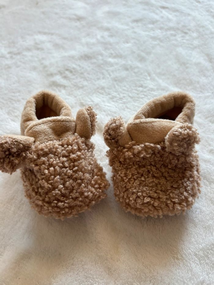 Lot petit chaussons - photo numéro 3