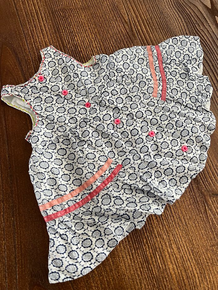 Robe d’été fleurie avec son bandeau bébé fille 6 mois - photo numéro 3
