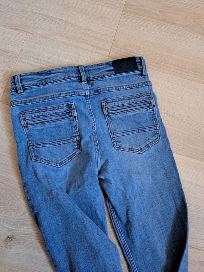 Jean 12 ans - photo numéro 2