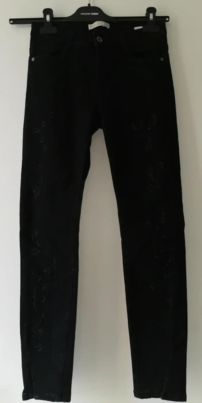 Superbe jean slim noir - Taille 38