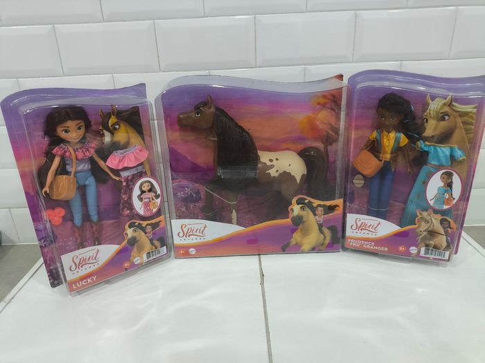 Lot Spirit 2 poupées et 1 cheval - photo numéro 2