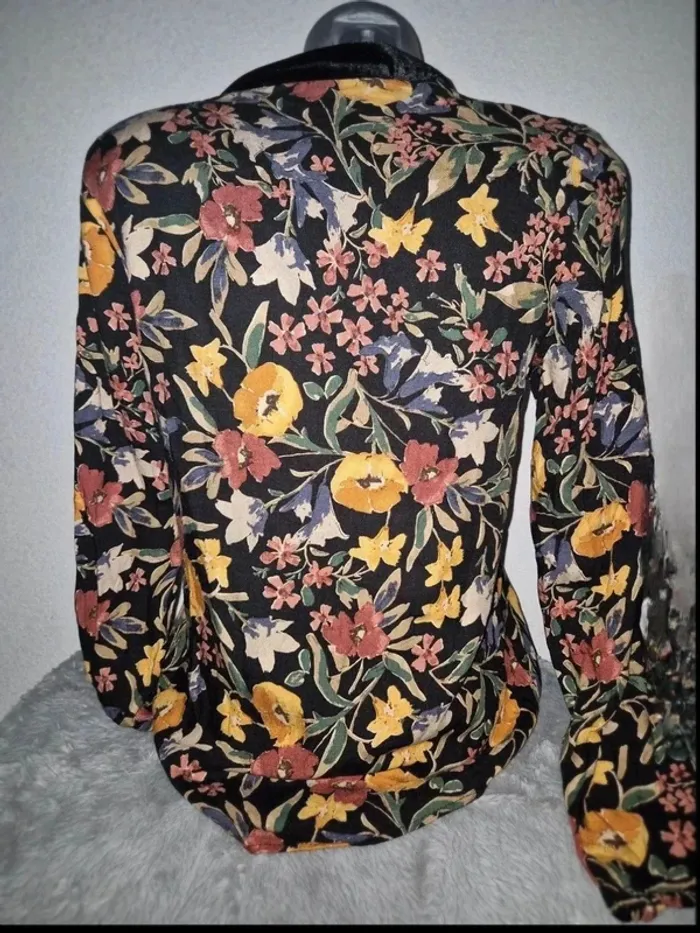 Blouse Zara Trafaluc manches longues, excellent état. - photo numéro 2
