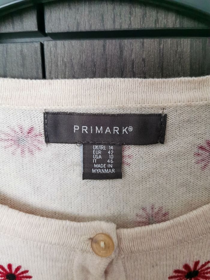 Gilet beige à fleurs rouges - photo numéro 3