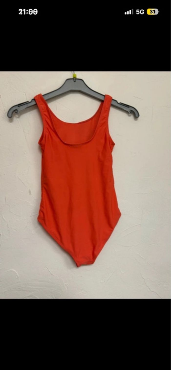 Maillot de bain - photo numéro 3