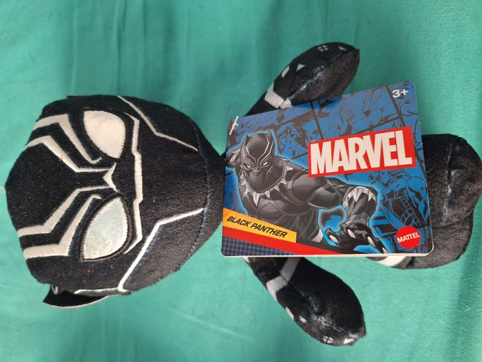 Black Panther peluche Marvel