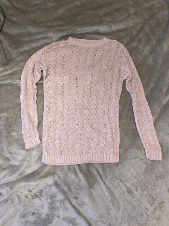 Pull léger ajouré