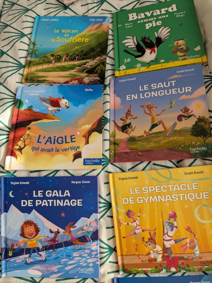 9 livres hachette jeunesse - photo numéro 3