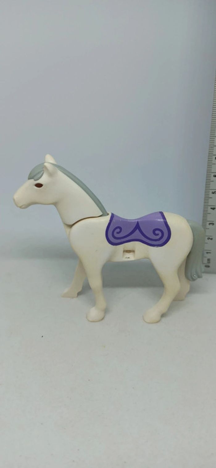 Cheval blanc avec dessin de couverture violet playmobil - photo numéro 3