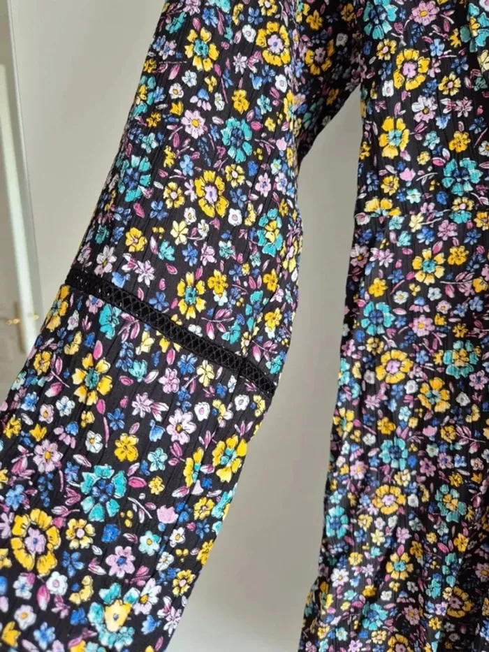 Robe d'été ZARA Taille S 36 fleuries manches longues neuve - photo numéro 6