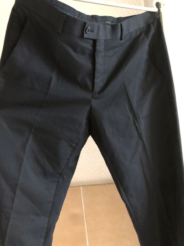 Pontalon classique bleu marine