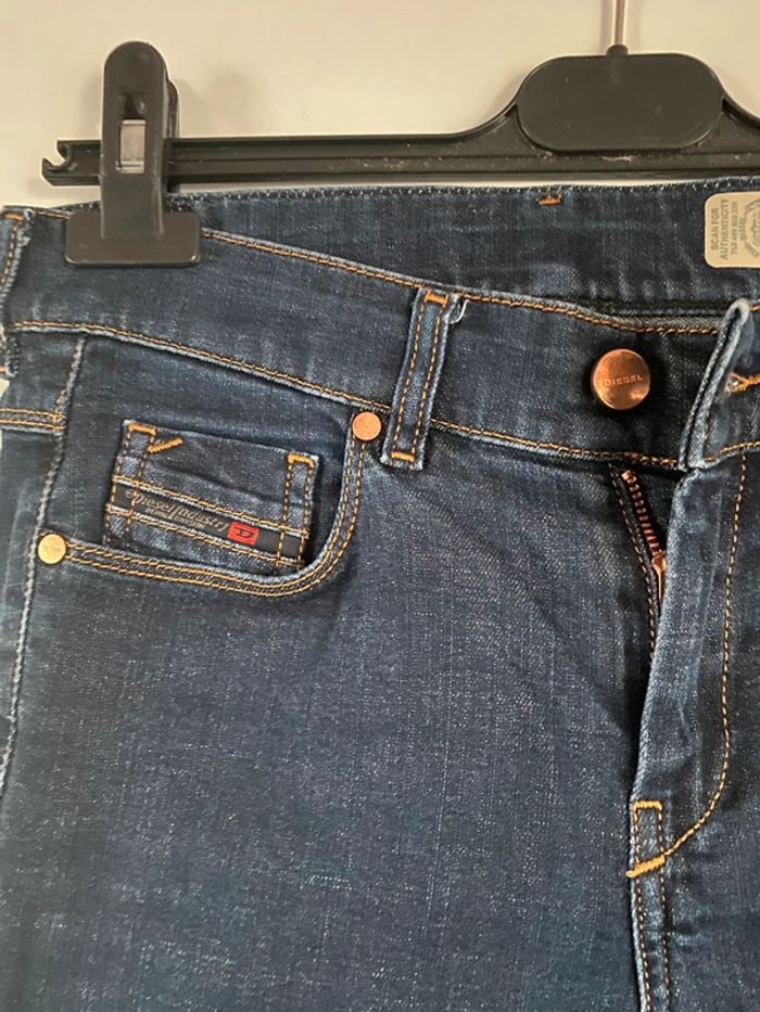Jeans diesel - photo numéro 2