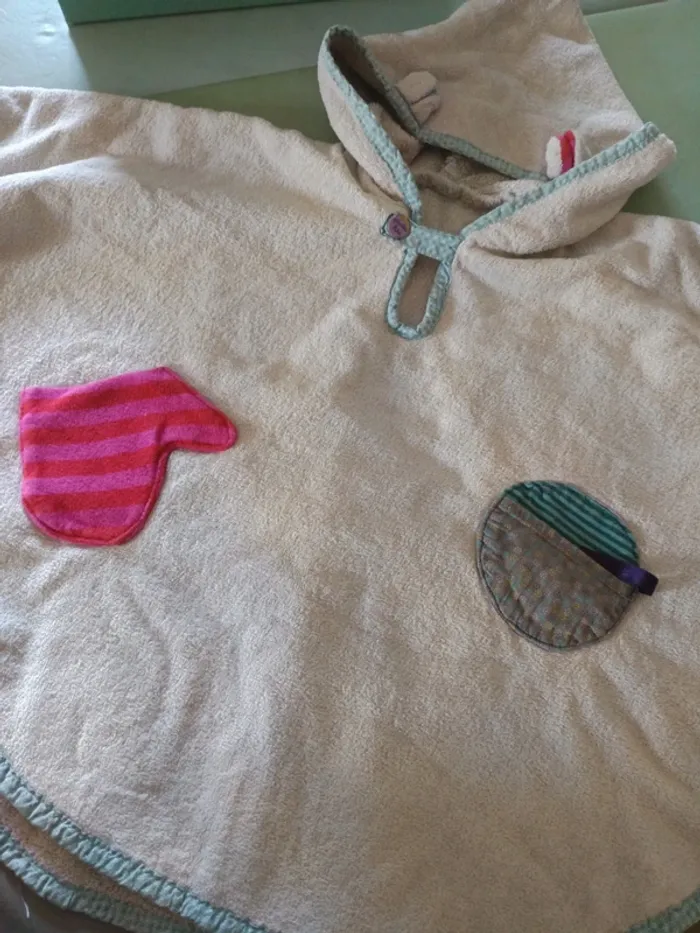 Poncho cape de bain les jolis pas beaux - photo numéro 4