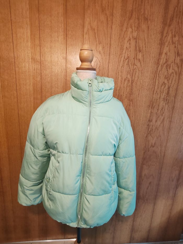 Doudoune femme pull&bear taille S 36