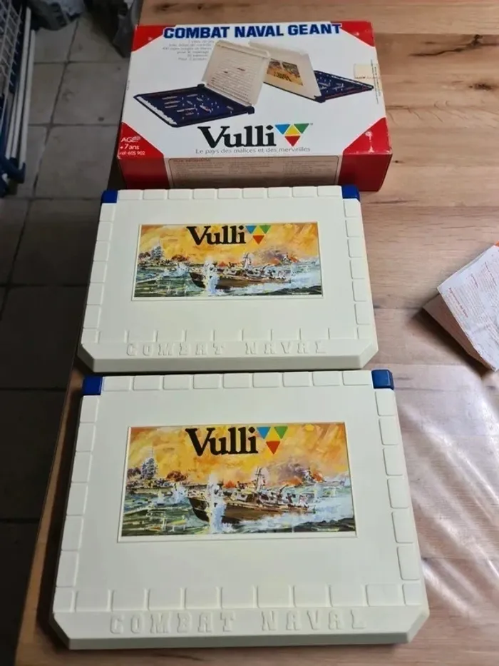 Jeu de société Combat Naval Géant des éditions Vulli, - photo numéro 2