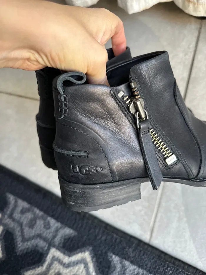 bottines ugg taille 36 cuir - photo numéro 4