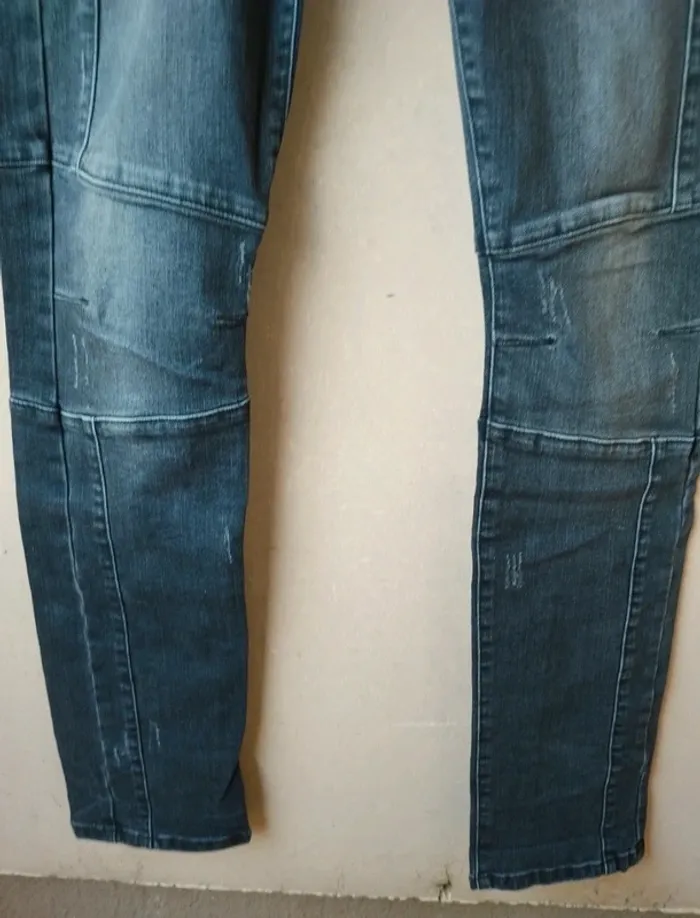 Jean fit taille 30 M-L - photo numéro 7