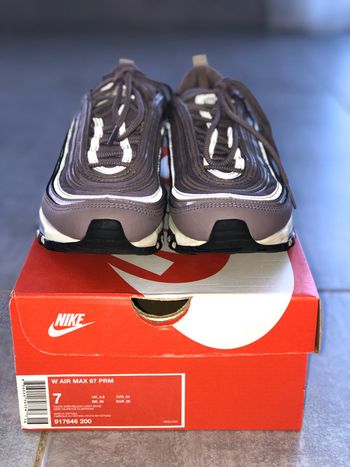 Baskets Nike 97