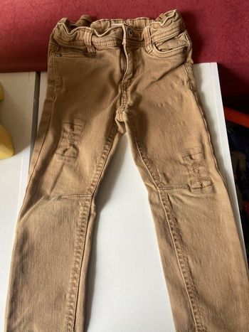 Pantalon tape à l’œil