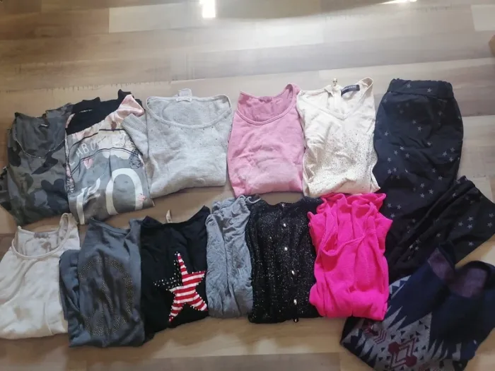 Lot vêtements femme taille unique