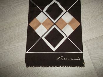 Echarpe LEONARDI légère tons marron beige blanc BE