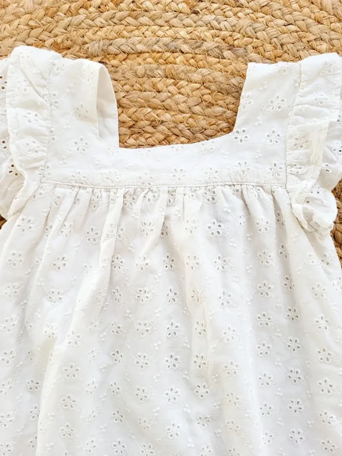 Robe Kiabi 24 mois - photo numéro 3