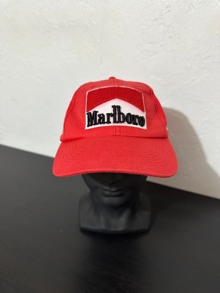 Casquette Marlboro x Ferrari - photo numéro 19