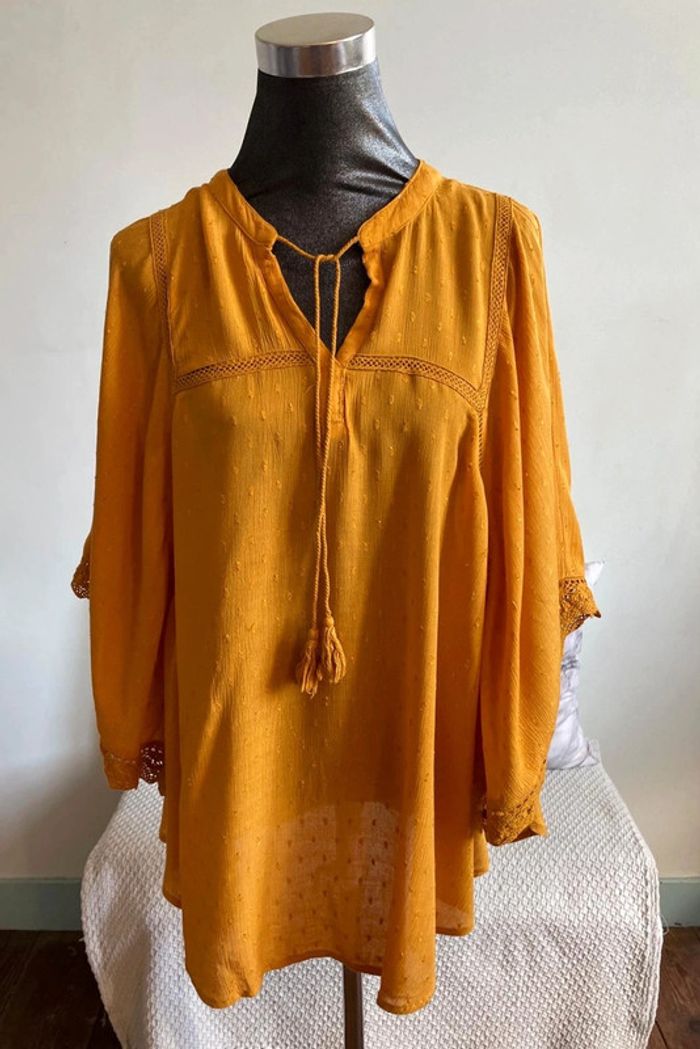Blouse manches chauve-souris.