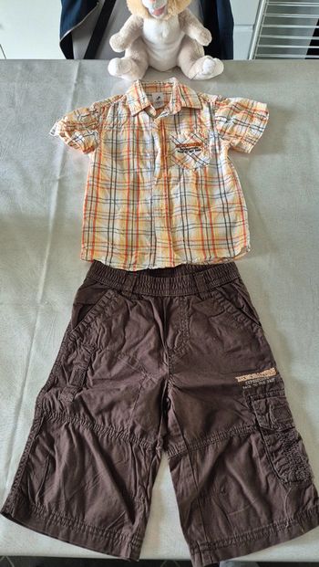 Ensemble dinosaure C&A 104 cm