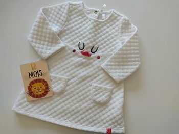 Robe épaisse taille 12 mois