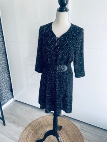 Jolie robe Camaieu taille 38 neuve