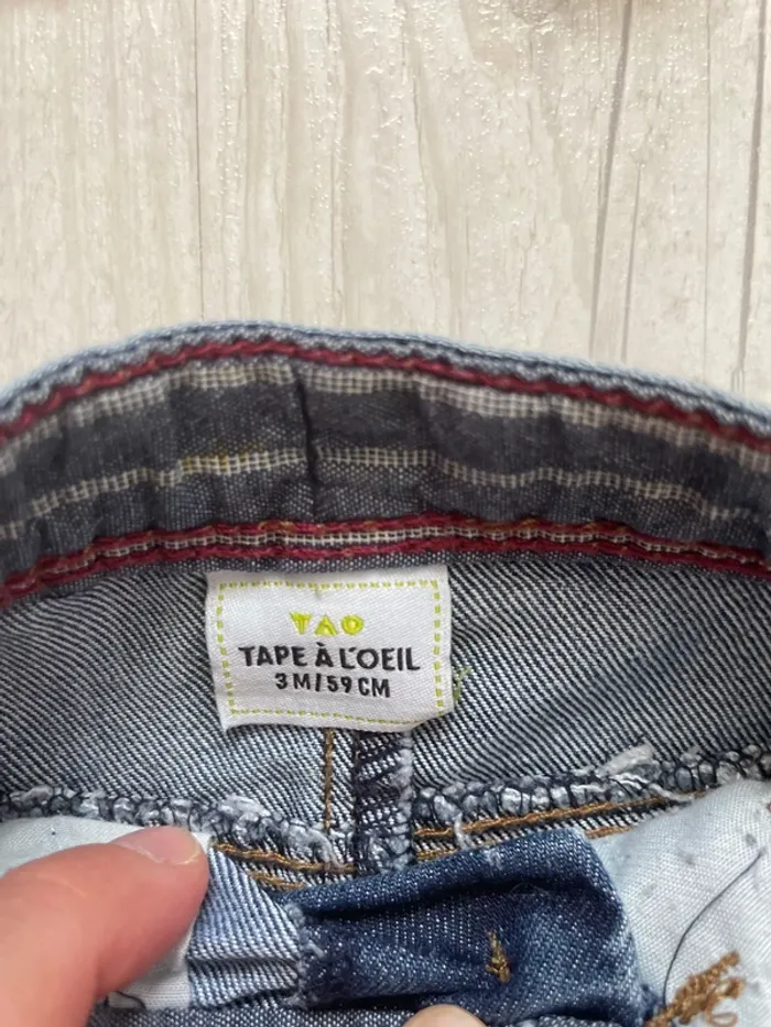 Ensemble tape a l’œil 3 mois - photo numéro 3