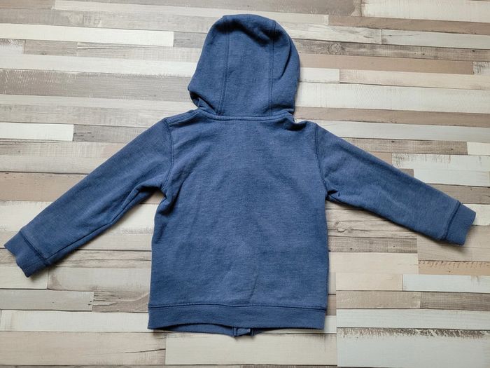 Veste zippée à capuche - photo numéro 2