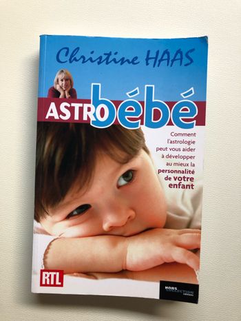Livre Astrobébé  Christine HAAS