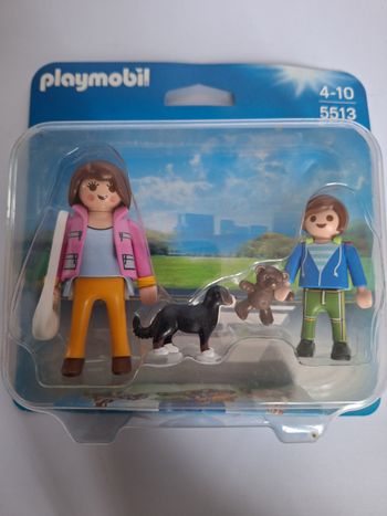 Figurines Playmobil Maman  enfant chien