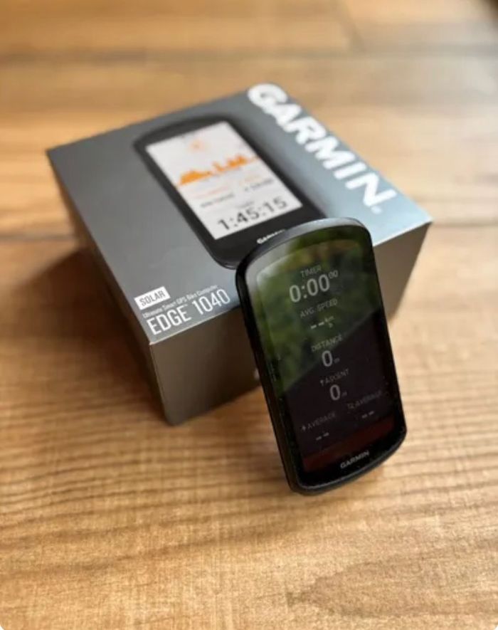 Ordinateur de vélo solaire Garmin Edge 1040 - photo numéro 3