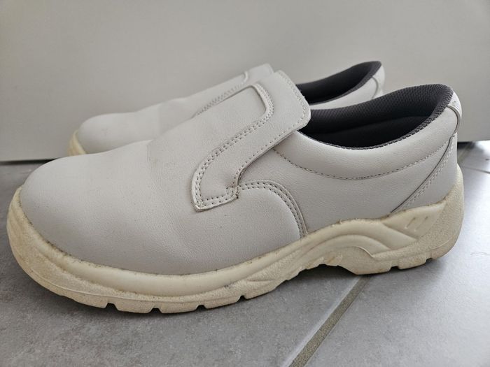 Chaussures de sécurité boulangerie Pointure 43 - photo numéro 3