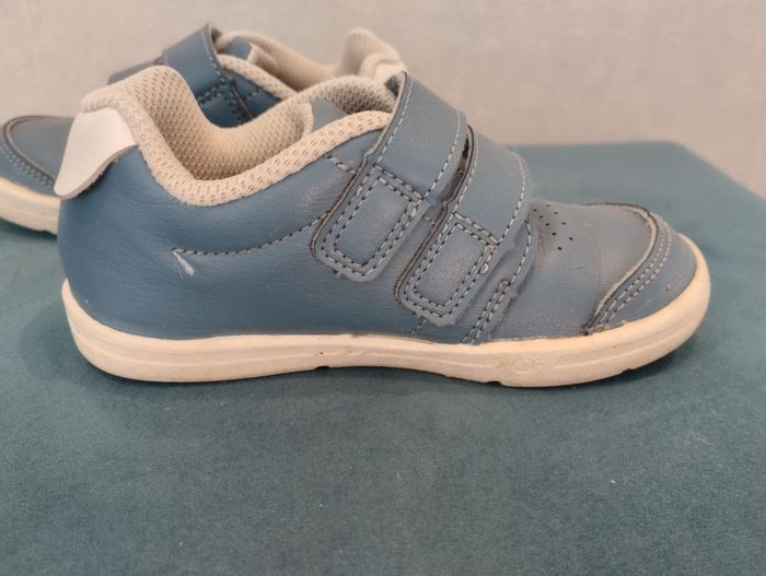 Baskets bleues - photo numéro 2