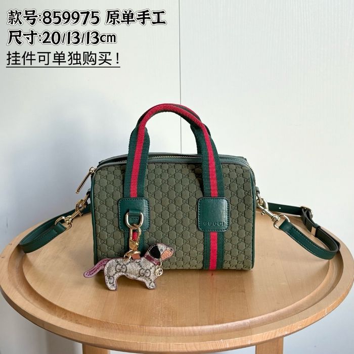Gucci  859975