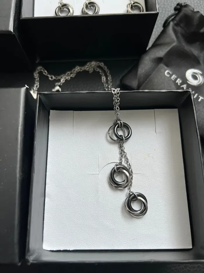 Collier avec 3 boucles d’oreilles ceranity - photo numéro 2