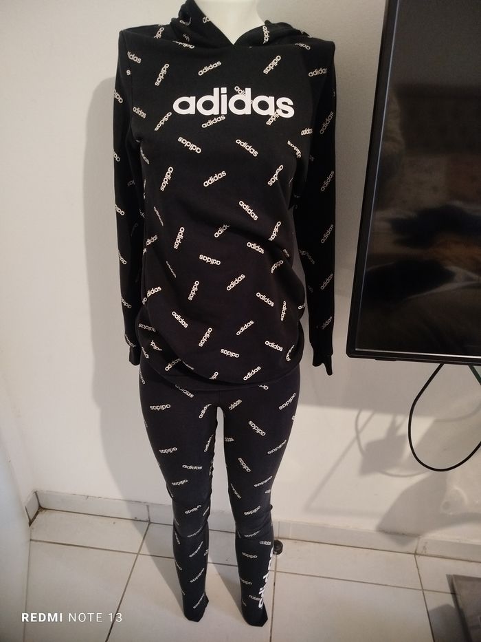 #kytieSfemme. Ensemble sweat à capuche et legging taille S