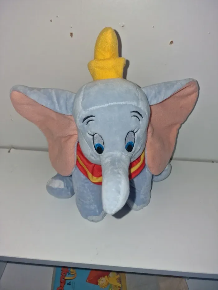 Peluche Dumbo - photo numéro 2