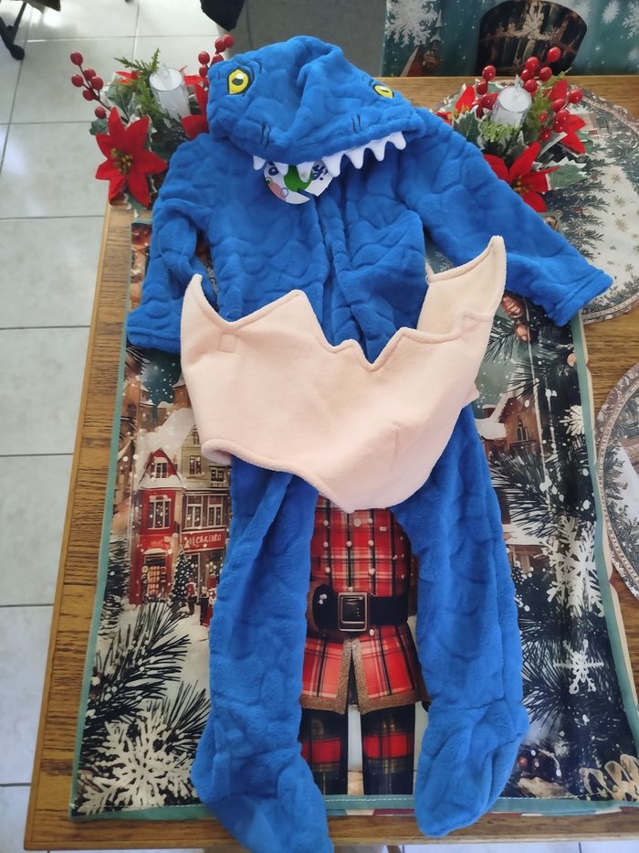 Pyjama / Surpyjama / Déguisement bleu – 23 mois – Neuf - photo numéro 9