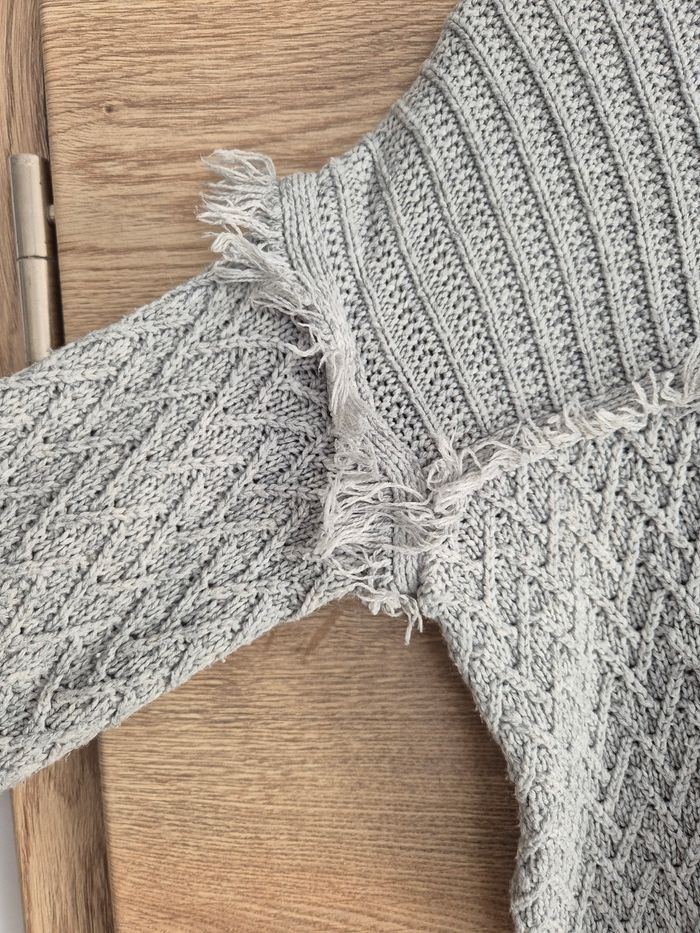 Robe pull grise frange - photo numéro 3