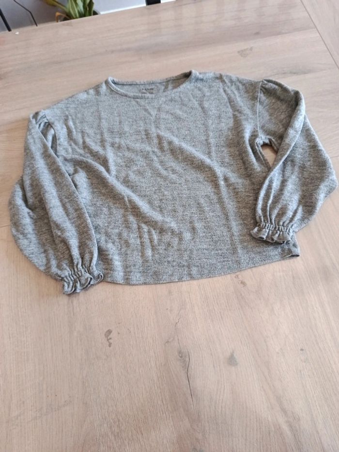 Pull gris
