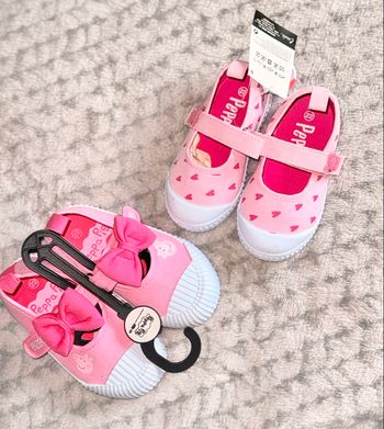 Lot de chaussure bébé fille été neuf t22