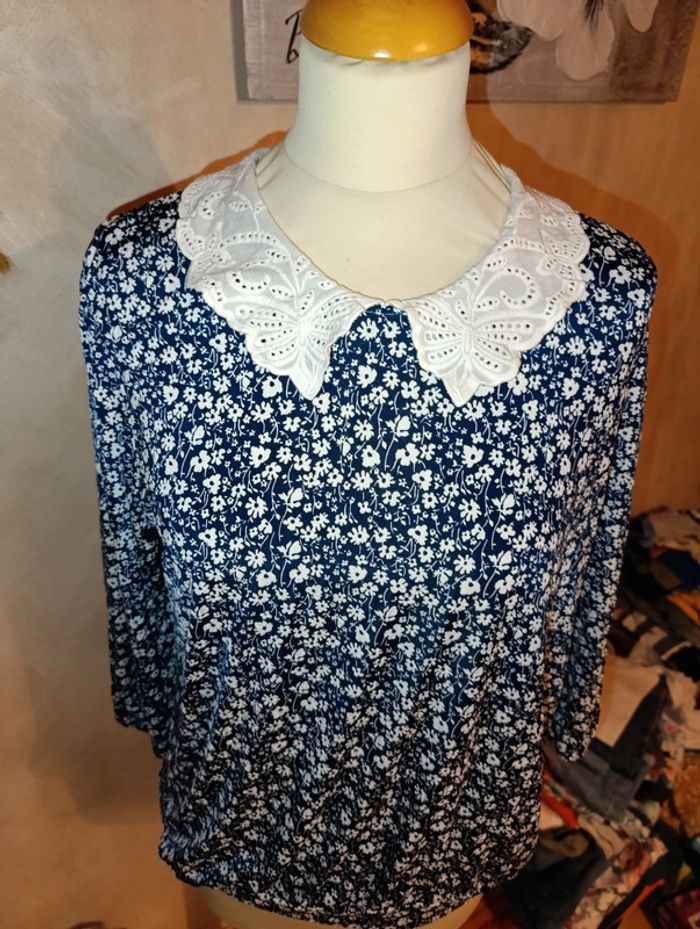 Sublime blouse bouffante taille 4 soit 42/44 neuve - photo numéro 2