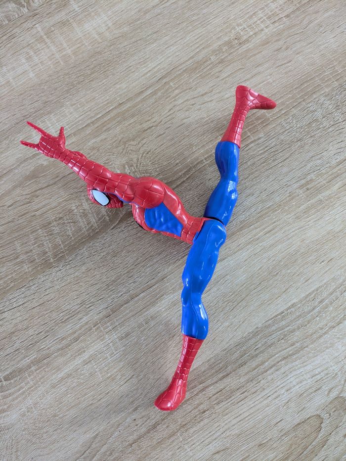 Figurine Spiderman 30cm - photo numéro 2