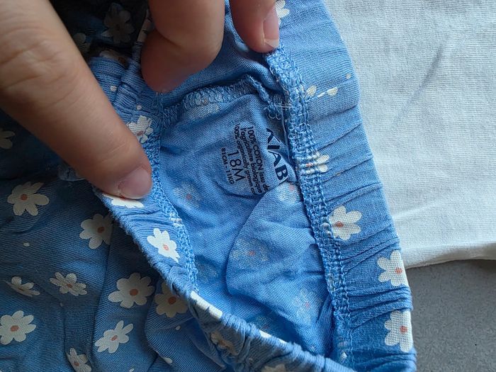 short + t-shirt kiabi fleurs bleu 18 mois - photo numéro 5